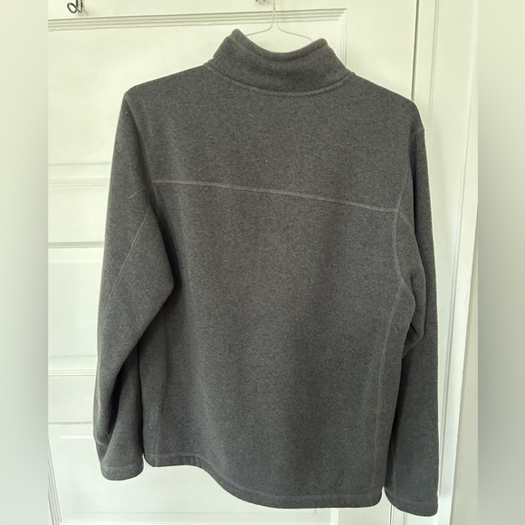 Charcoal Gray North Face 1/2 Zip Sweater Fleece - Picture 4 of 4